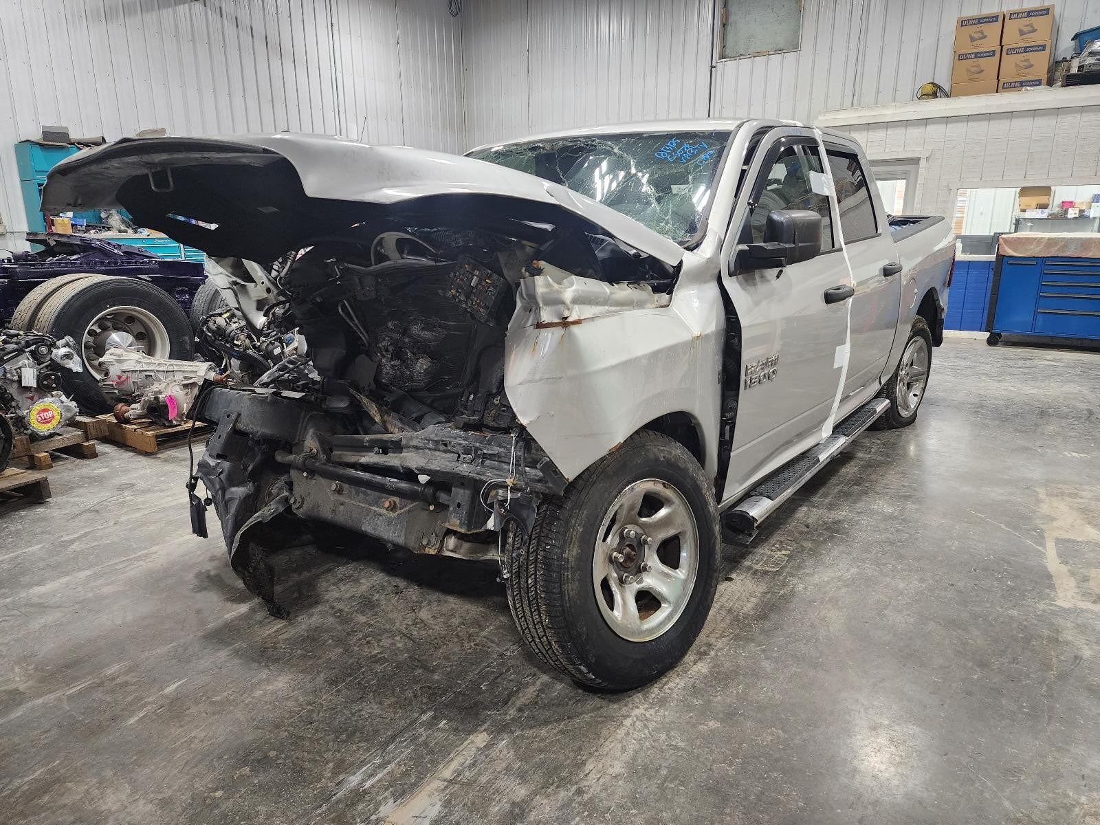 Used Front Right Door Window Regulator Front fits: 2017 Ram Dodge 1500 pickup Cr