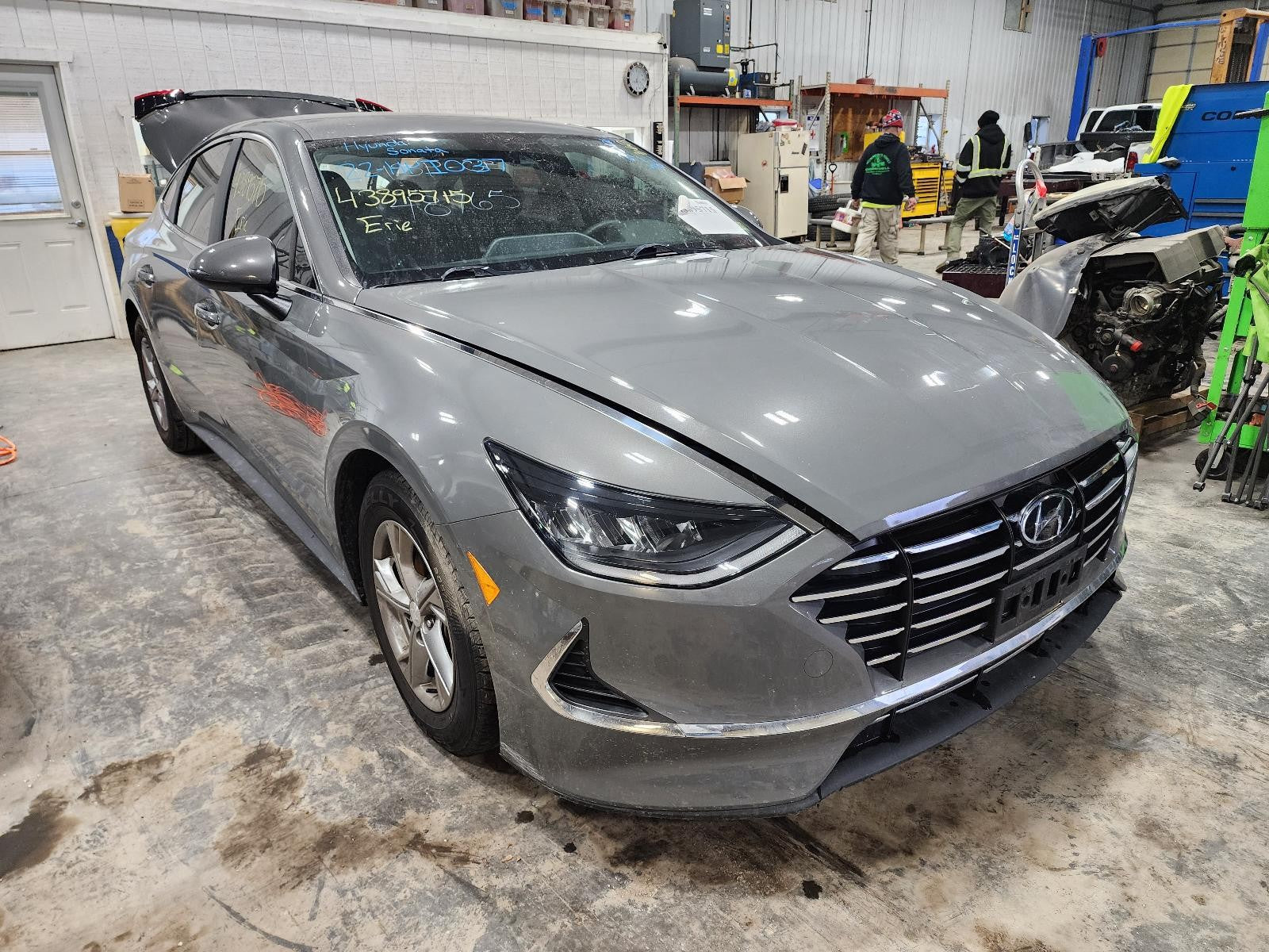 Used Engine Coolant Reservoir fits: 2022 Hyundai Sonata 2.5 Grade A
