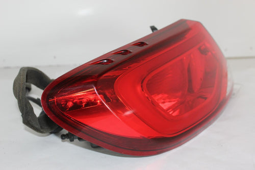 CHRYSLER 200 L Taillight (Sdn), quarter panel mounted, L. 15 16