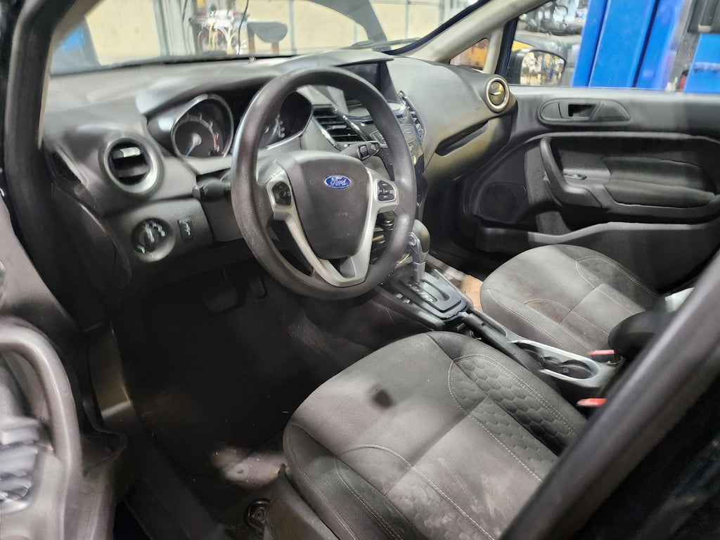 Used Air Cleaner Assembly fits: 2019 Ford Fiesta 1.6L w/o turbo AT Grade A