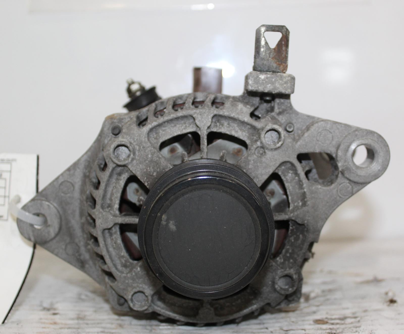TOYOTA COROLLA Alternator (1.8L, 100A), ID 27060-0T240 14 15 16