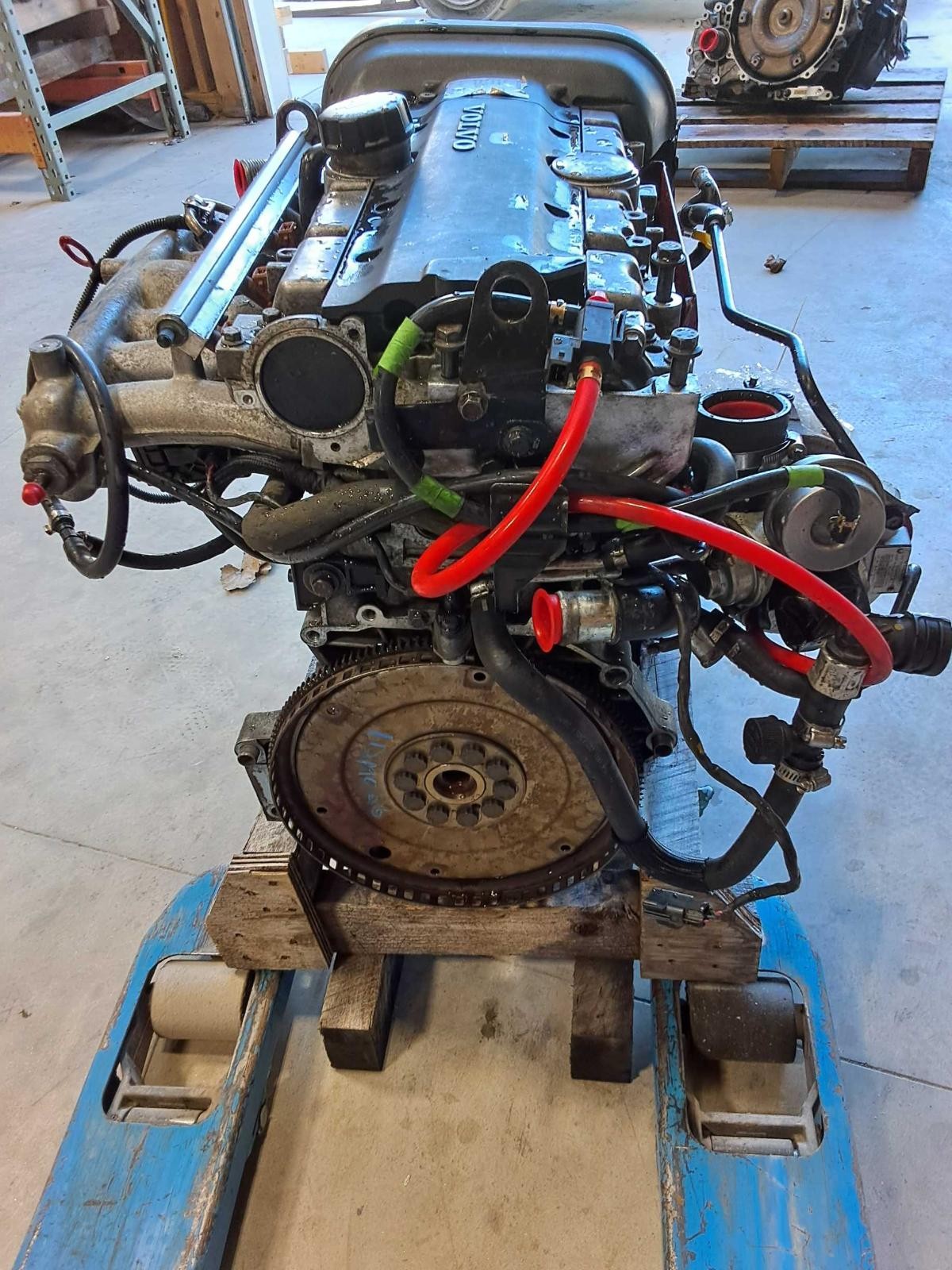 Used Engine Complete Assembly fits: 2001 Volvo 70 SERIES 2.4L VIN 58 6th and 7th