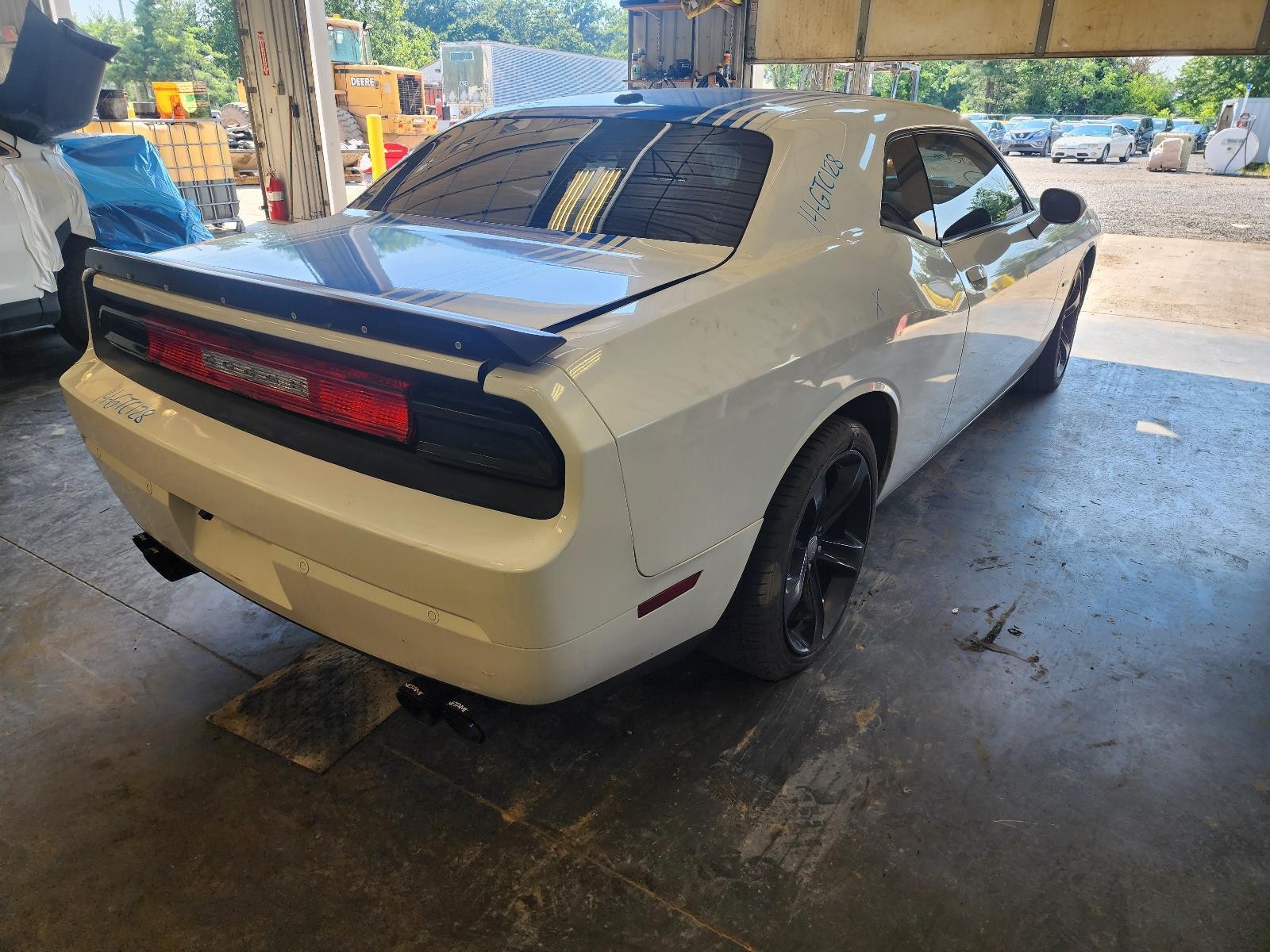DODGE CHALLENGER R Taillight outer, R. 08 09 10 11 12 13 14
