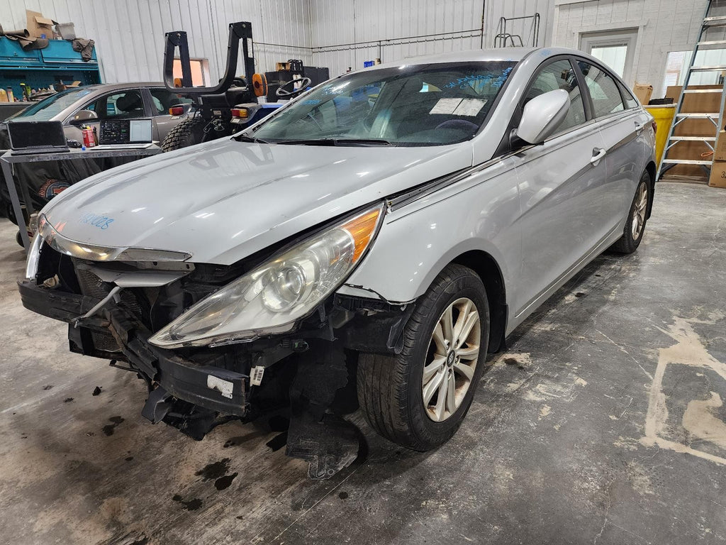 Used Right Door Mirror fits: 2011 Hyundai Sonata Power VIN C 8th digit Canada ma