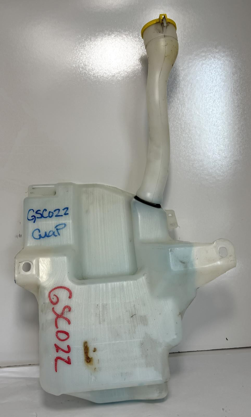2015-2019 FORD ESCAPE WINDSHIELD WASHER RESERVOIR BOTTLE OEM