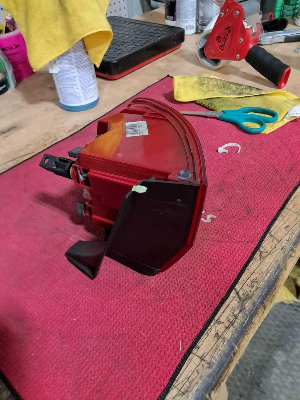 Used Left Tail Light Assembly fits: 2014 Audi A4 Sdn LED opt 8SL quarter panel m