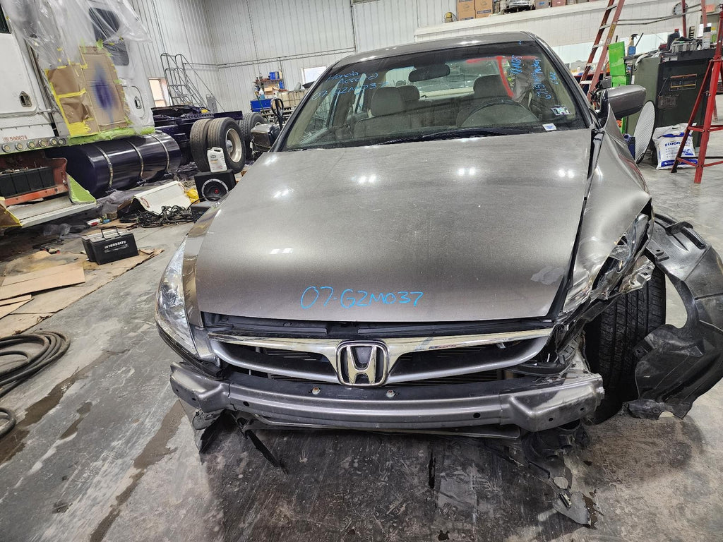 Used Right Tail Light Assembly fits: 2007 Honda Accord Sdn VIN M 5th digit Right