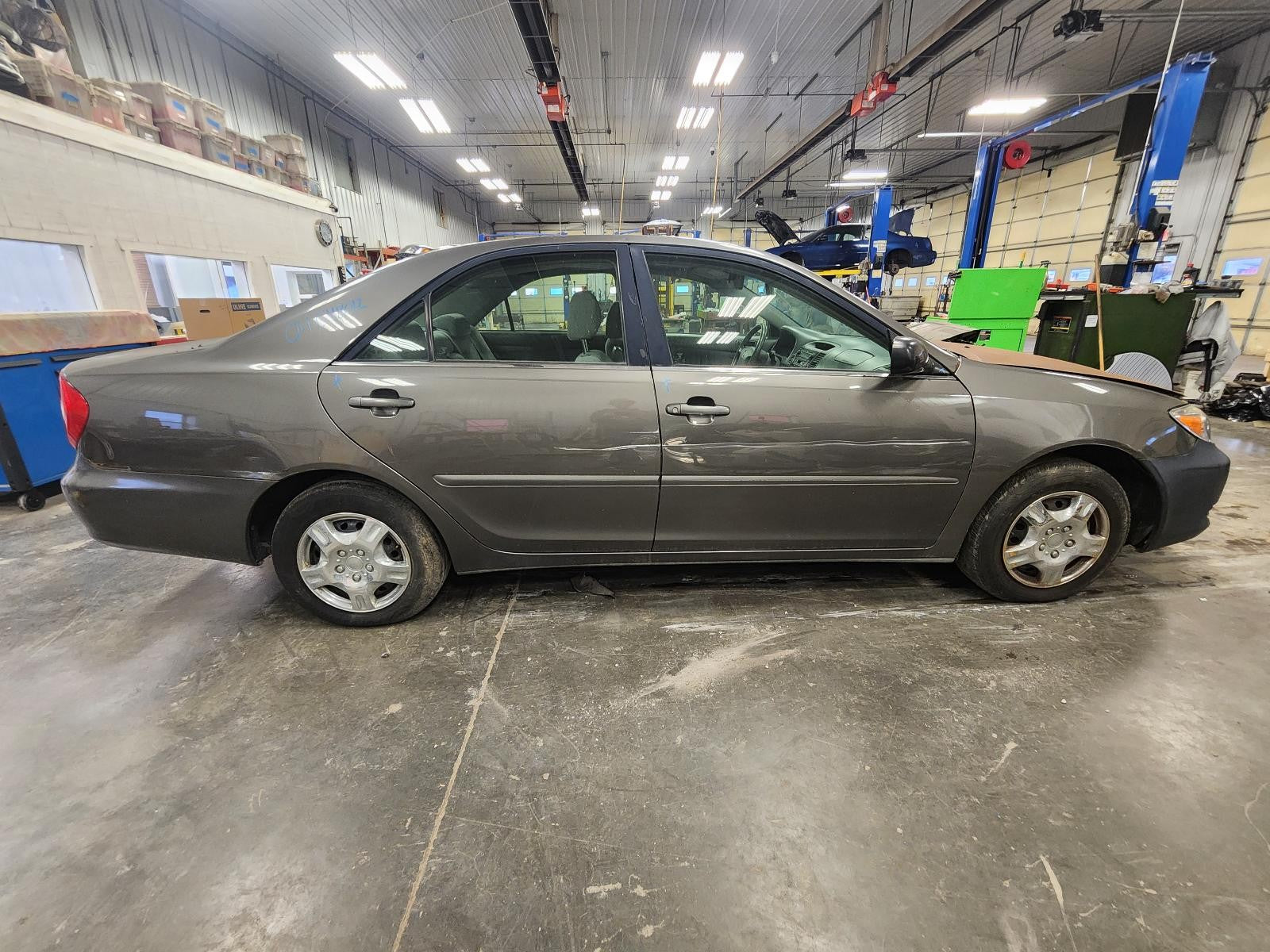 Used A/C Compressor fits: 2004 Toyota Camry 4 cylinder Grade A