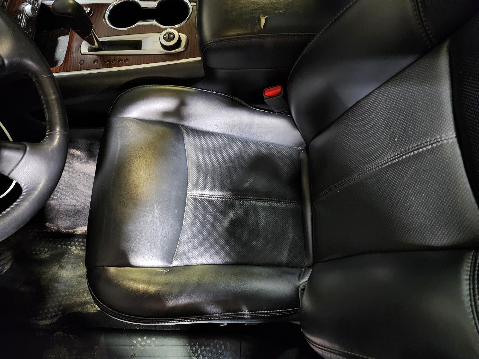 Used Front Left Seat Front fits: 2018 Nissan Pathfinder bucket air bag electric