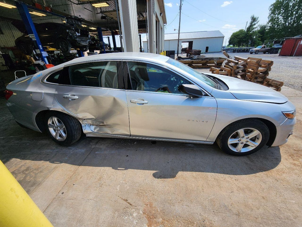 Used Front Right Outer Drive Axle Shaft fits: 2020 Chevrolet Malibu front axle 1