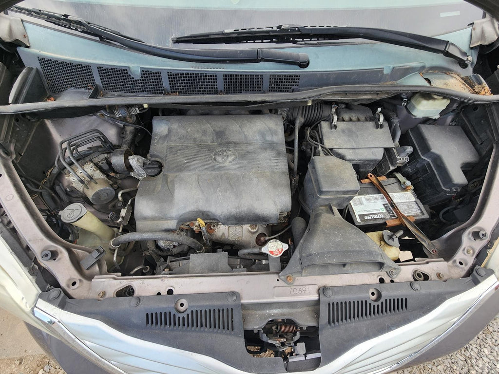 Used Windshield Wiper Motor fits: 2014 Toyota Sienna  Grade A