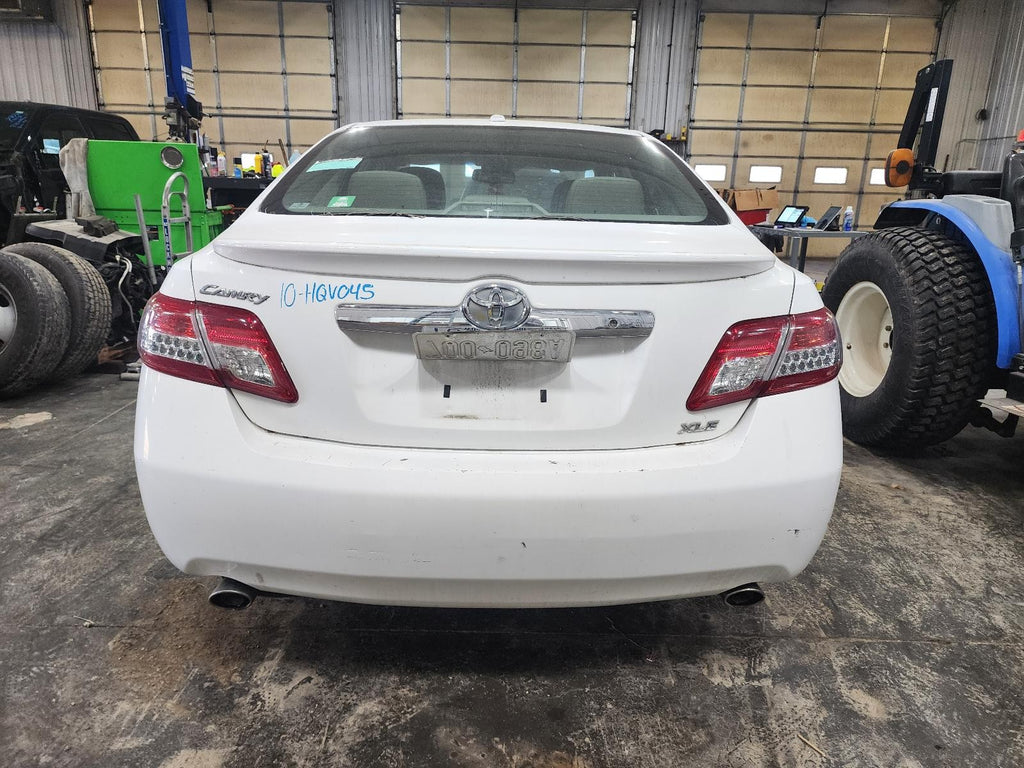 Used Left Headlight Assembly fits: 2010 Toyota Camry Base L. North America built