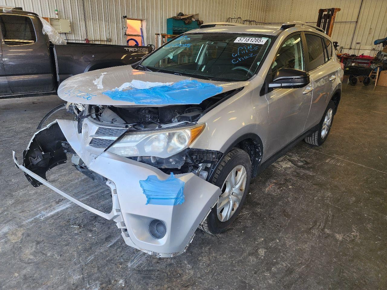 Used Front Left Drive Axle Shaft fits: 2015 Toyota Rav4 Front Axle gasoline Fron