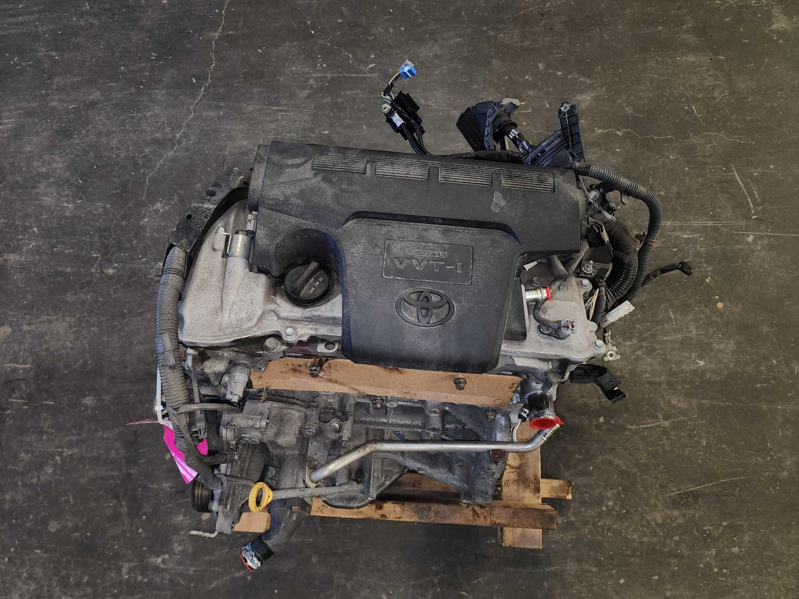 Used Engine Complete Assembly fits: 2017 Toyota Rav4 gasoline 2.5L VIN F 5th dig