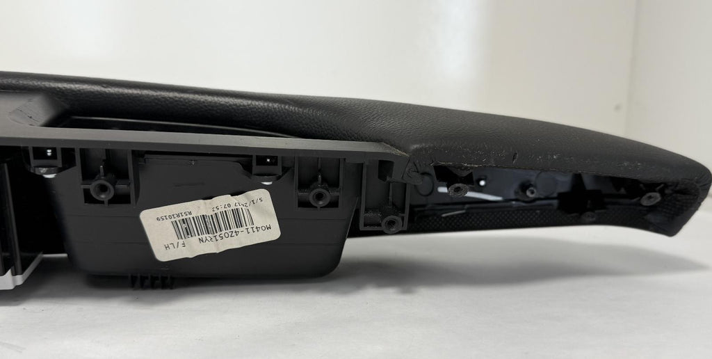 2017-2019 HYUNDAI SANTA FE MASTER WINDOW SWITCH DOOR LOCK FRONT LEFT OEM