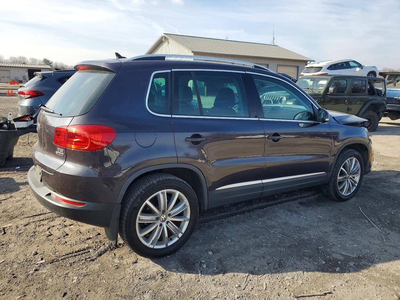 Used Front Left Seat Front fits: 2016 Volkswagen Tiguan air bag leatherette v-te