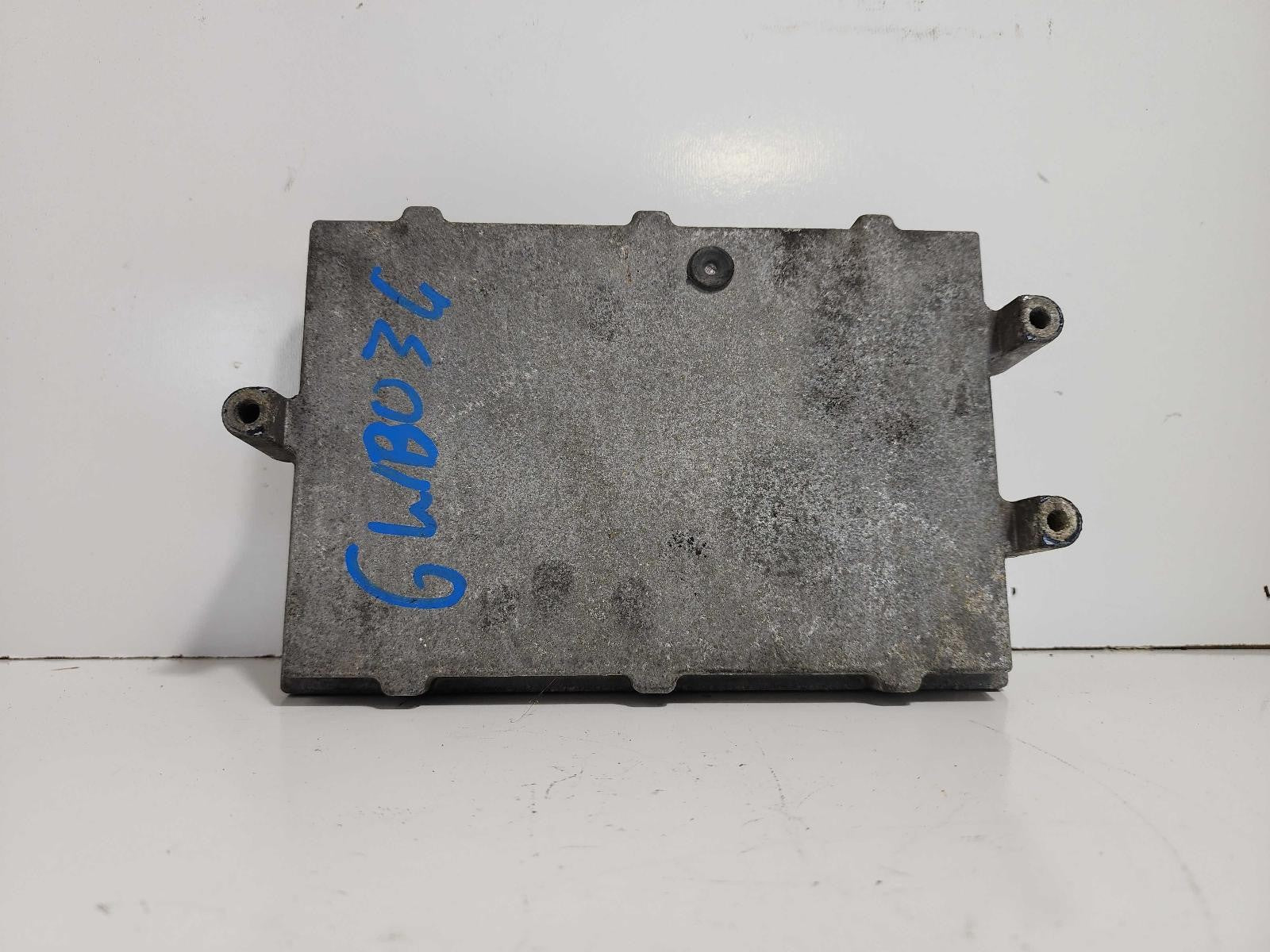 Used Engine Control Module (ECM) fits: 2004 Jeep Wrangler Electronic Control Mod