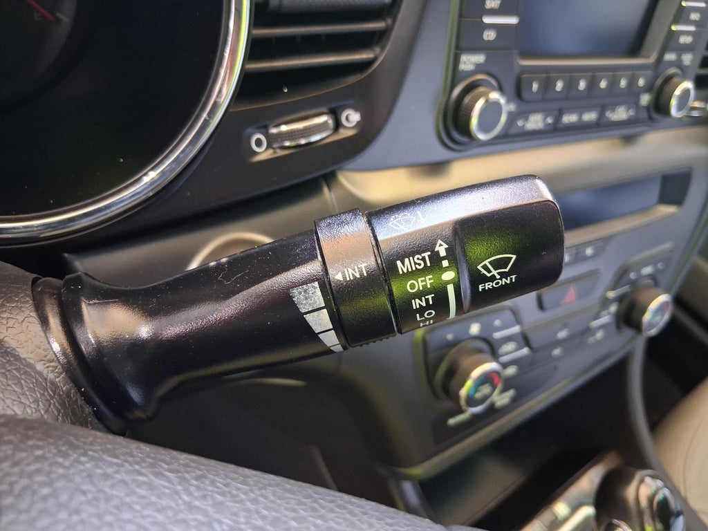 Used Steering Column fits: 2012 Kia Optima Floor Shift EX keyless ignition Grade