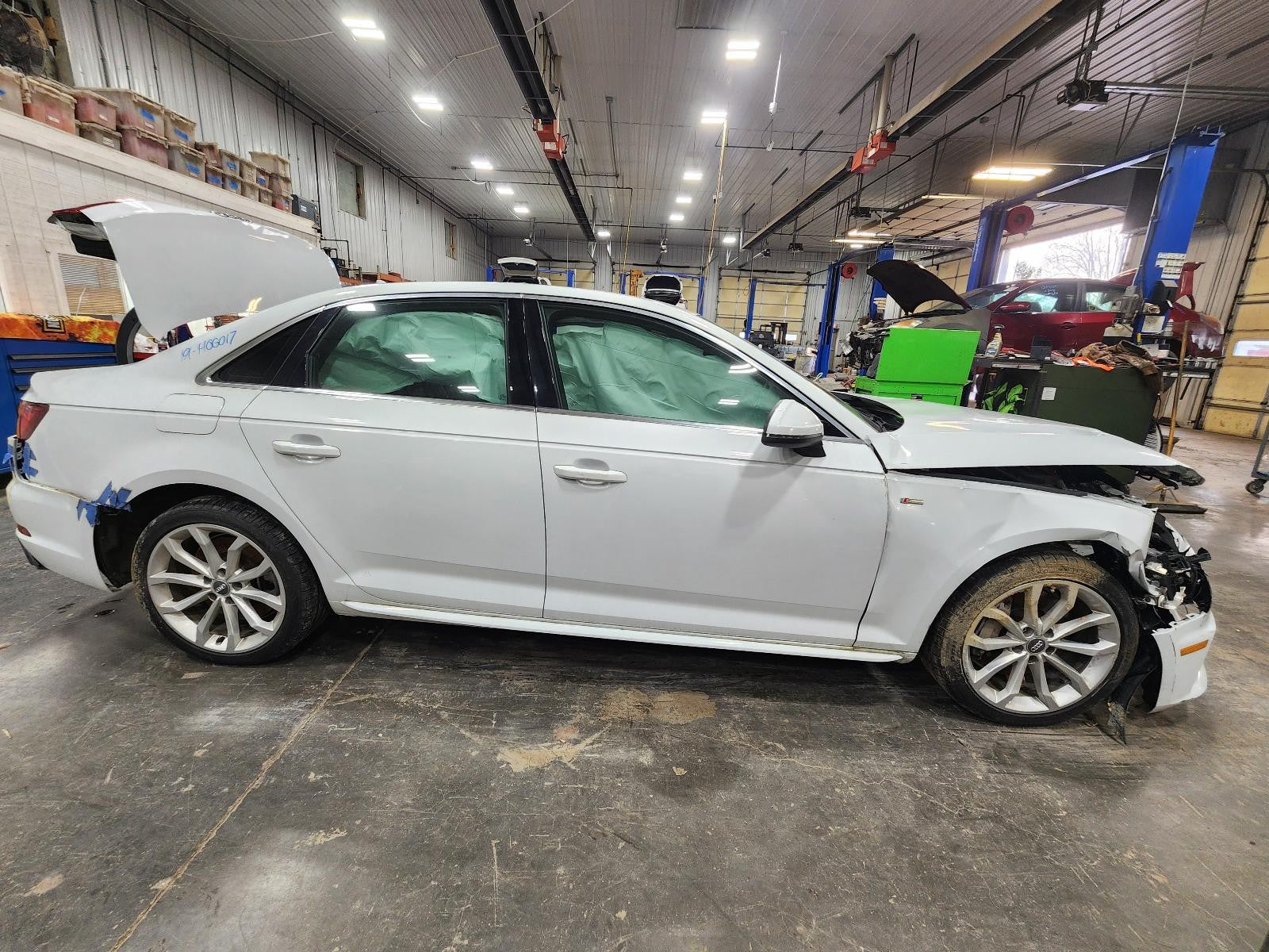 Used Right Sun Visor fits: 2019 Audi A4 Right Grade A