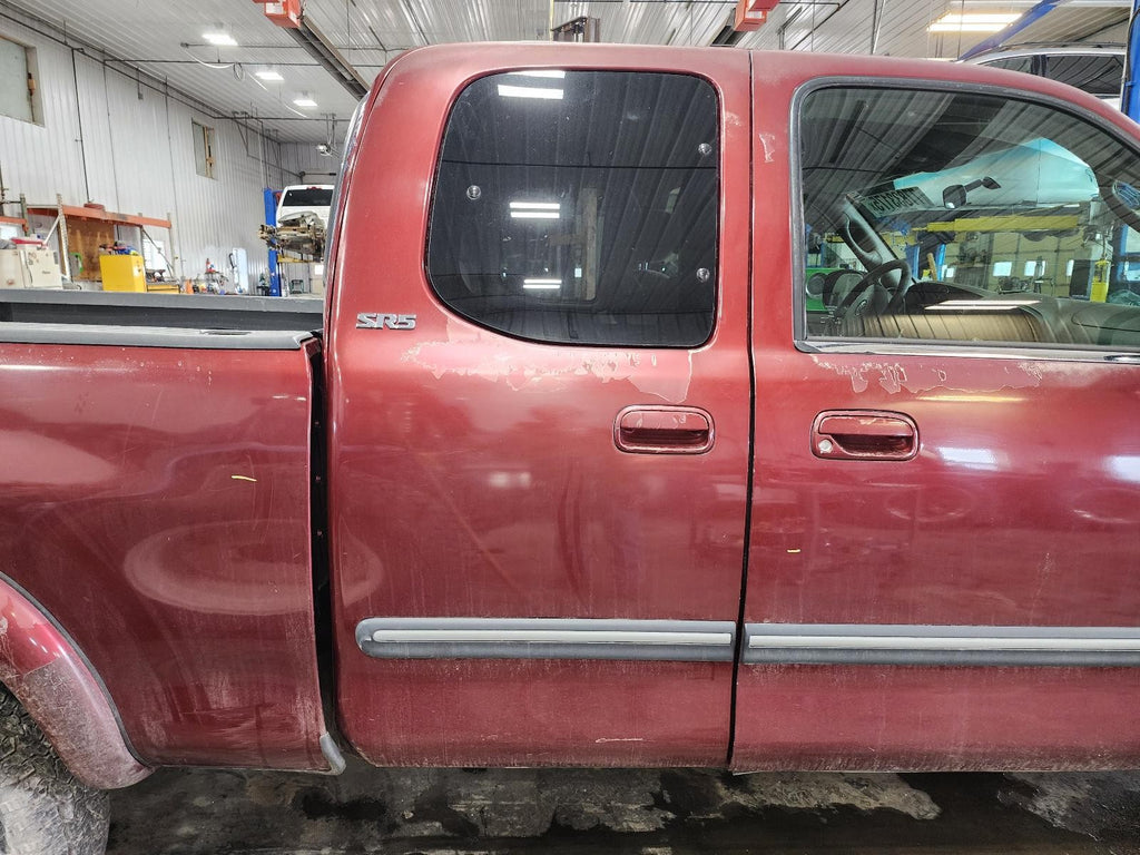 Used Rear Right Door Assembly Rear Side fits: 2003 Toyota Tundra Extended Cab w/