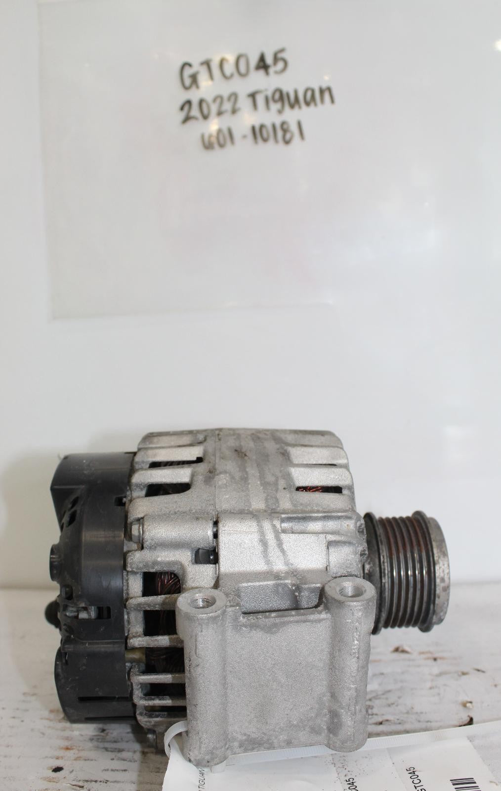 Used Alternator fits: 2022 Volkswagen Tiguan 2.0L Valeo Grade B
