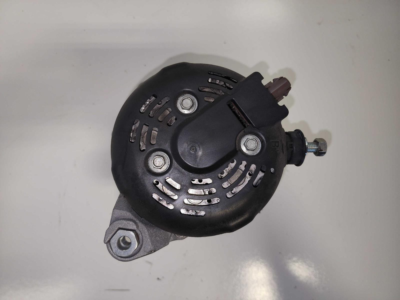 Used Alternator fits: 2022 Subaru Xv crosstrek  Grade A