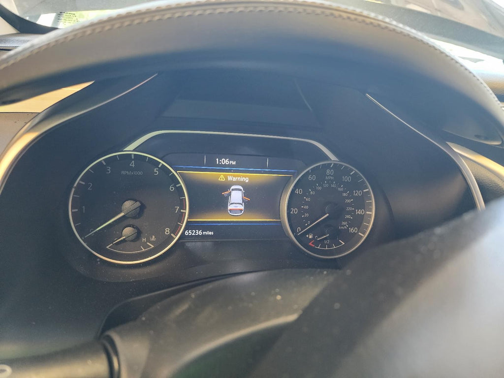 Used Front Right Seat Front fits: 2017 Nissan Murano bucket air bag electric lea