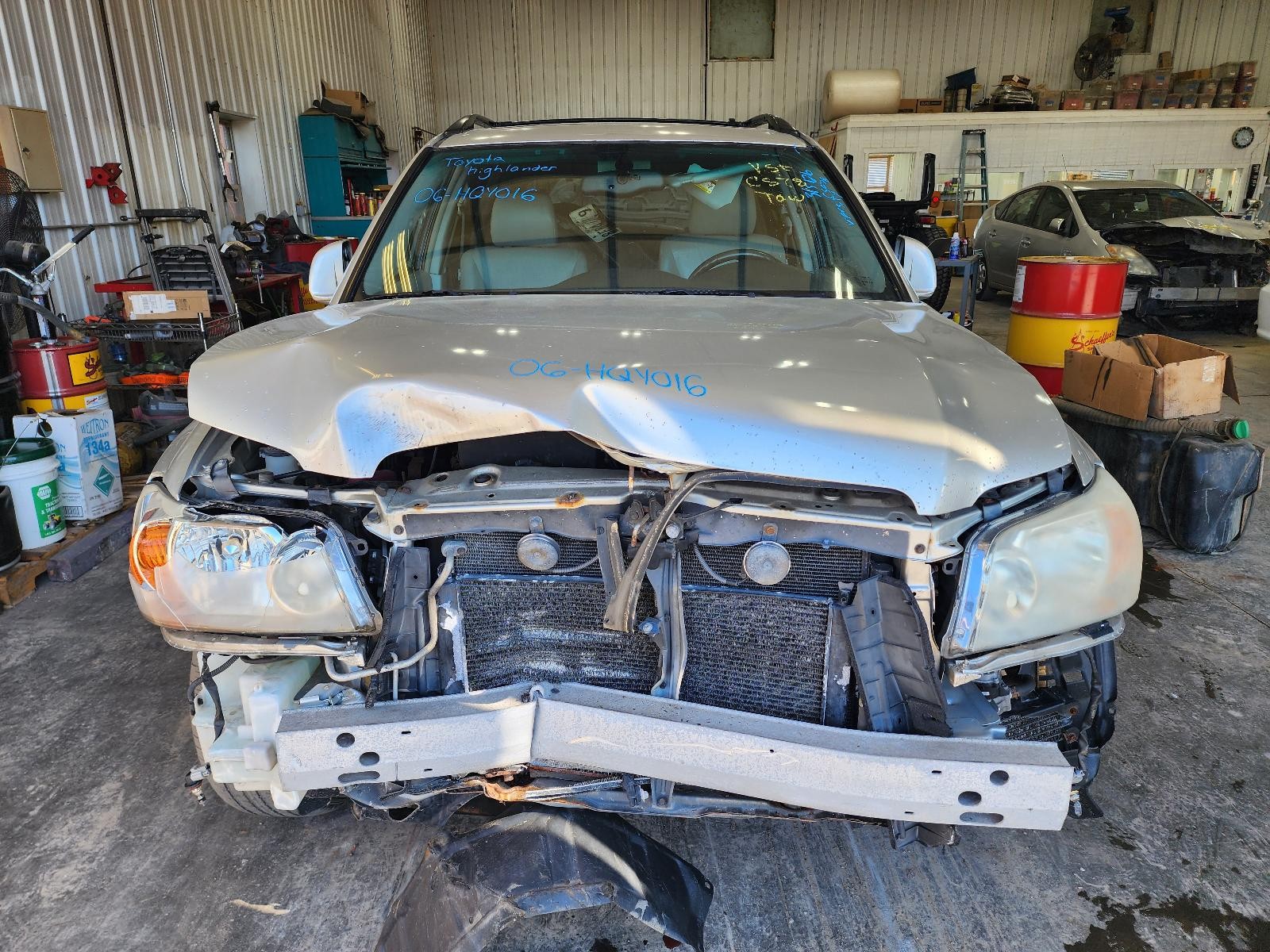 Used Rear Bumper Reinforcement Rear fits: 2006 Toyota Highlander Rear Grade A