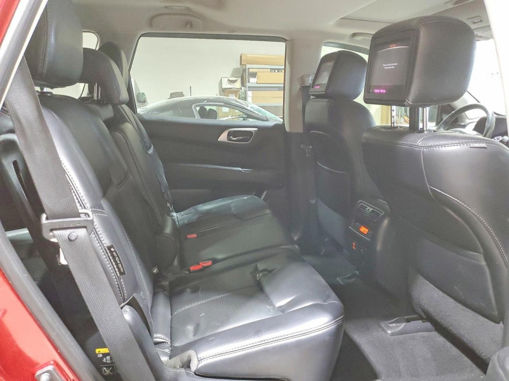Used Front Left Seat Front fits: 2018 Nissan Pathfinder bucket air bag electric