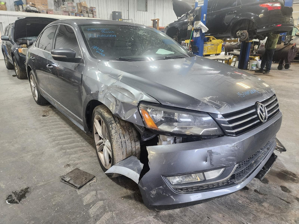 Used Rear Left Door Window Regulator Rear fits: 2015 Volkswagen Passat Rear Left