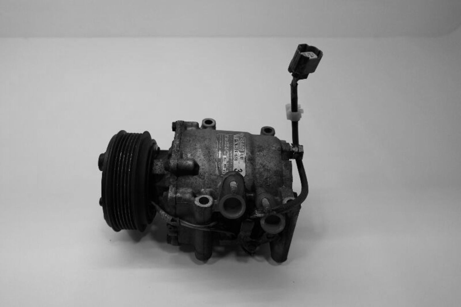 Used A/C Compressor fits: 2005 Honda Civic Sanden manufacturer Grade C