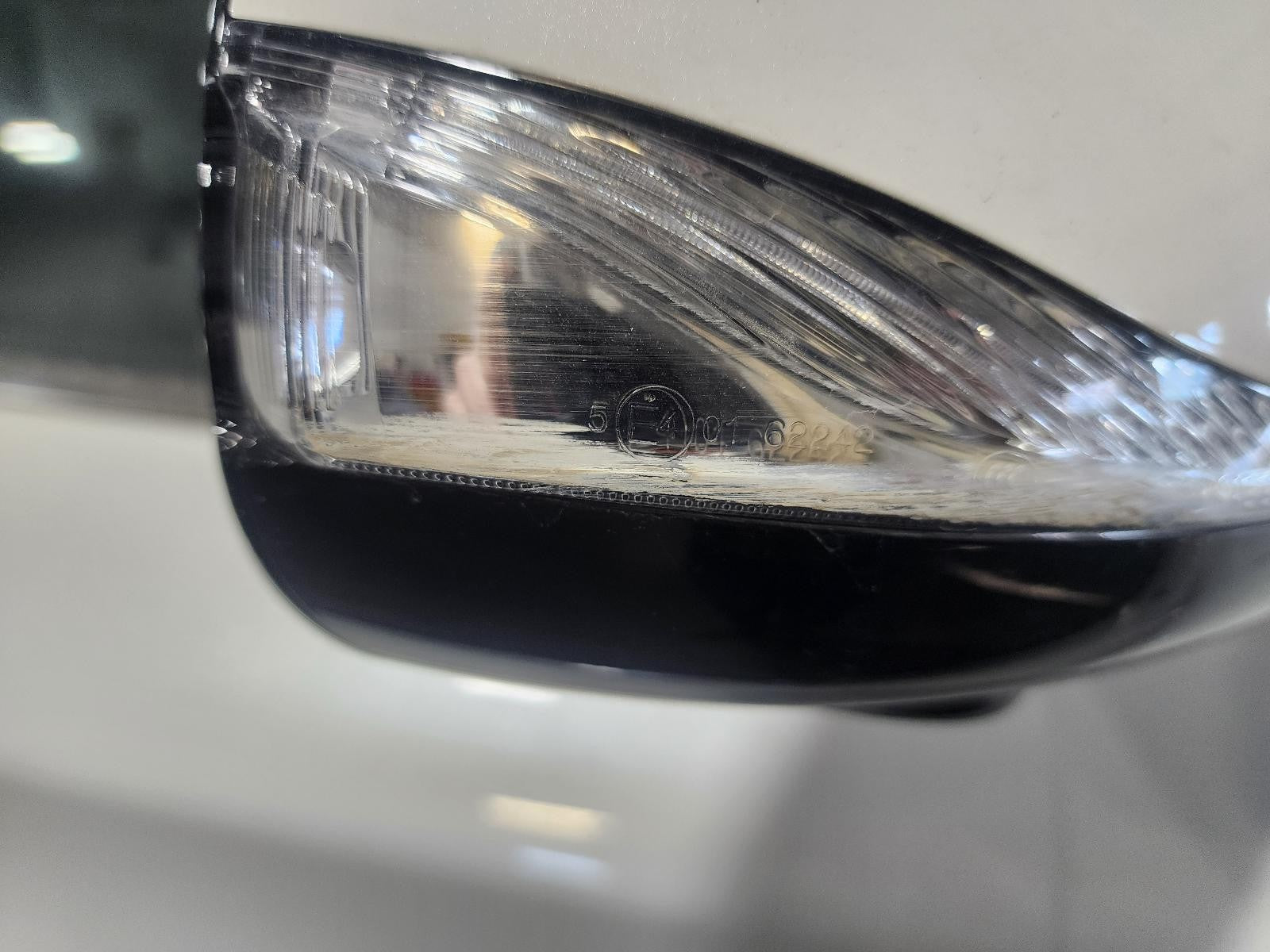 Used Right Door Mirror fits: 2019 Infiniti QX60 power power folding and heated w