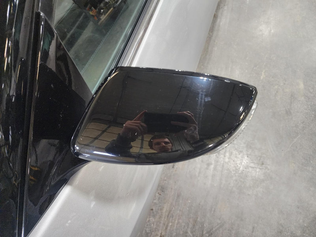 Used Left Door Mirror fits: 2017 Nissan Maxima Power w/LED turn indicators heate