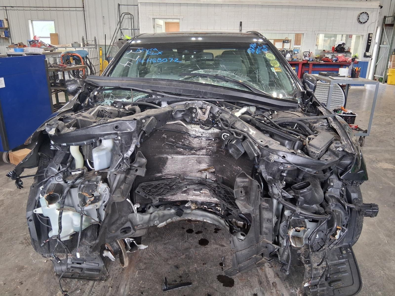Used Rear Right Door Window Regulator Rear fits: 2014 Acura Rlx Rear Right Grade