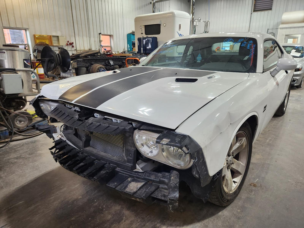 Used Starter Motor fits: 2010 Dodge Challenger 5.7L RWD Grade A