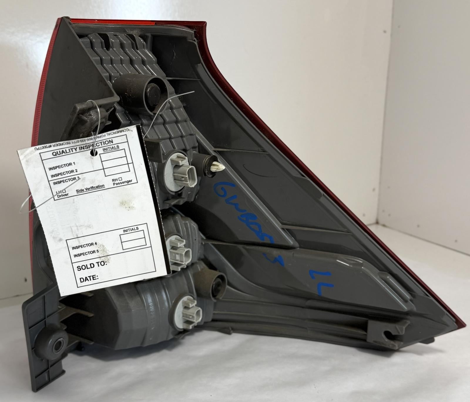 2012-2014 HONDA CR-V TAILLIGHT LOWER LEFT DRIVER SIDE OEM