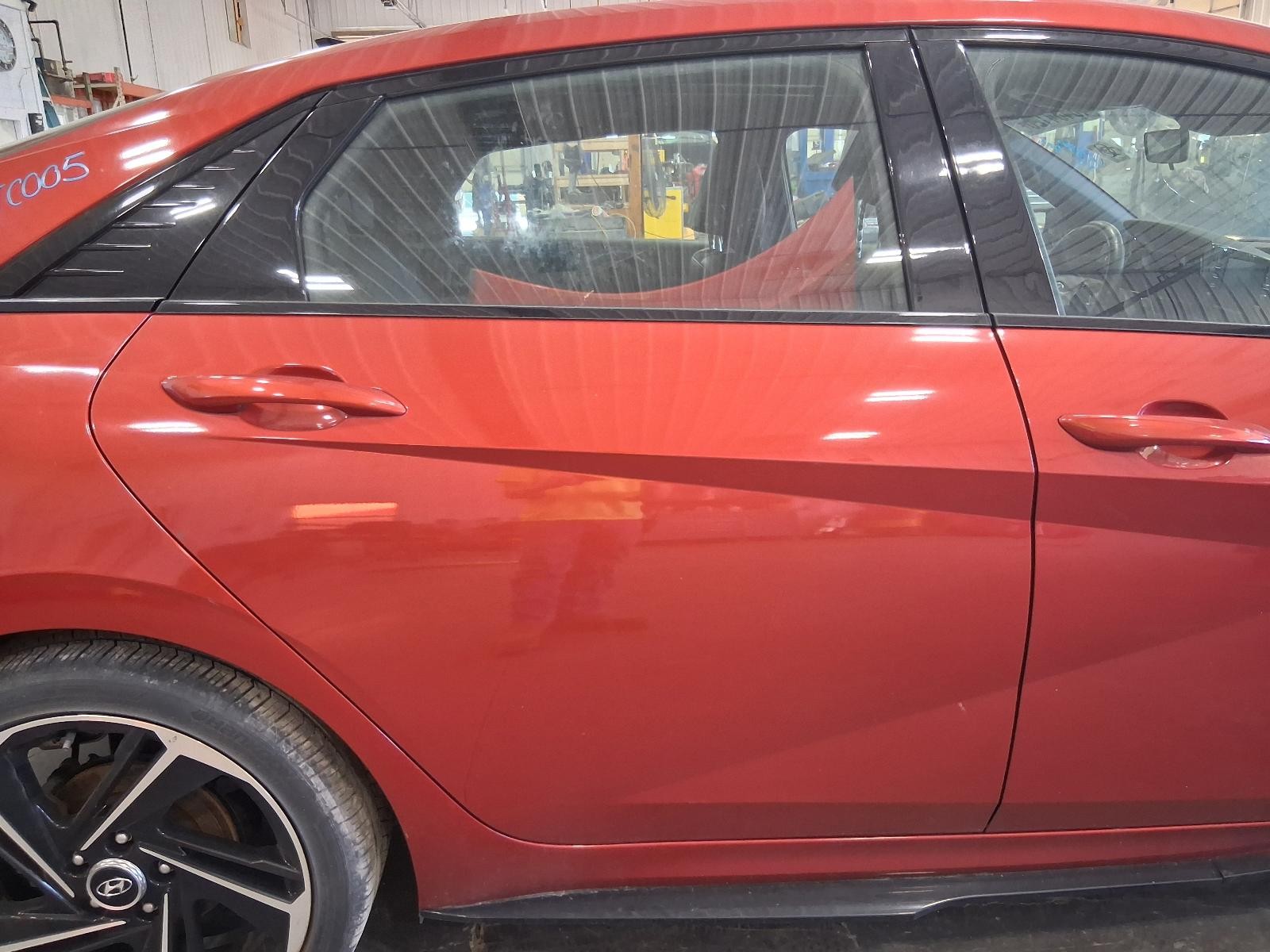 Used Rear Right Door Assembly Rear Side fits: 2022 Hyundai Elantra Korea built R