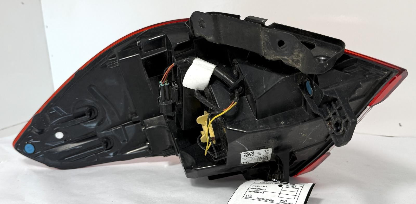 2018-2022 HONDA ACCORD TAILLIGHT LEFT SIDE QUARTER PANEL MOUNTED OEM