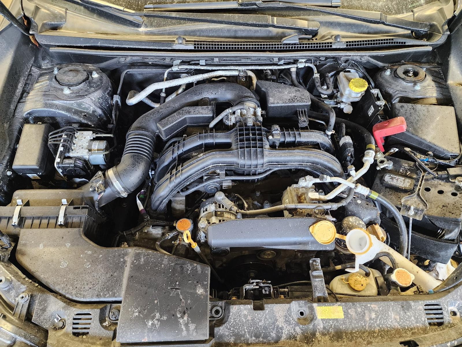 Used Air Cleaner Assembly fits: 2020 Subaru Impreza  Grade A