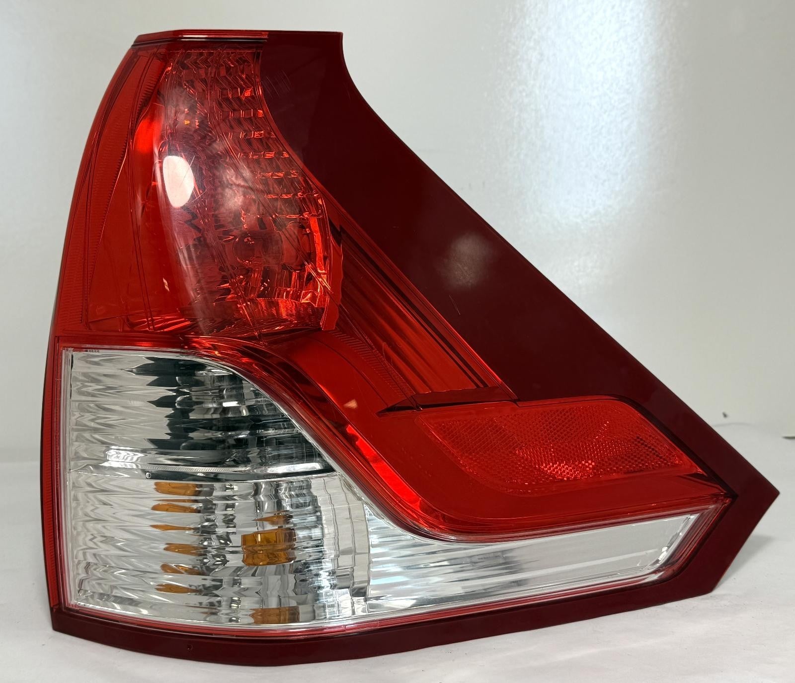 Used Right Lower Tail Light Assembly fits: 2014 Honda Cr-v lower Right Lower Gra