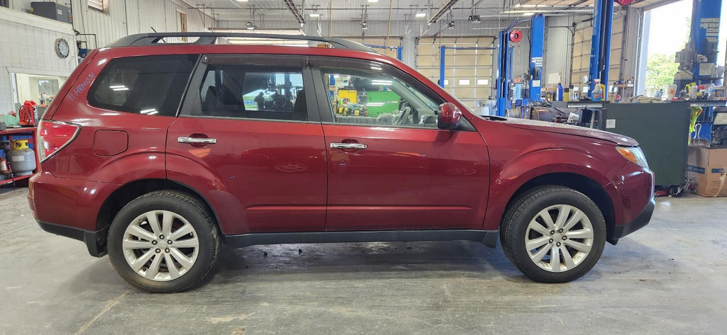 Used Engine Coolant Reservoir fits: 2011 Subaru Forester w/o turbo Grade A