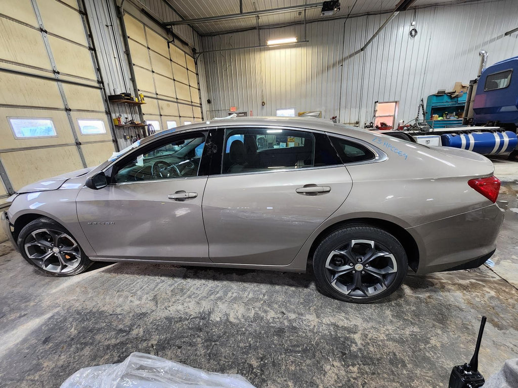 Used Front Left Drive Axle Shaft fits: 2023 Chevrolet Malibu front axle 1.5L out
