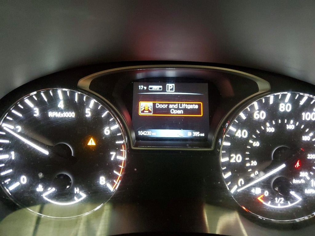 Used Front Left Seat Front fits: 2018 Nissan Pathfinder bucket air bag electric