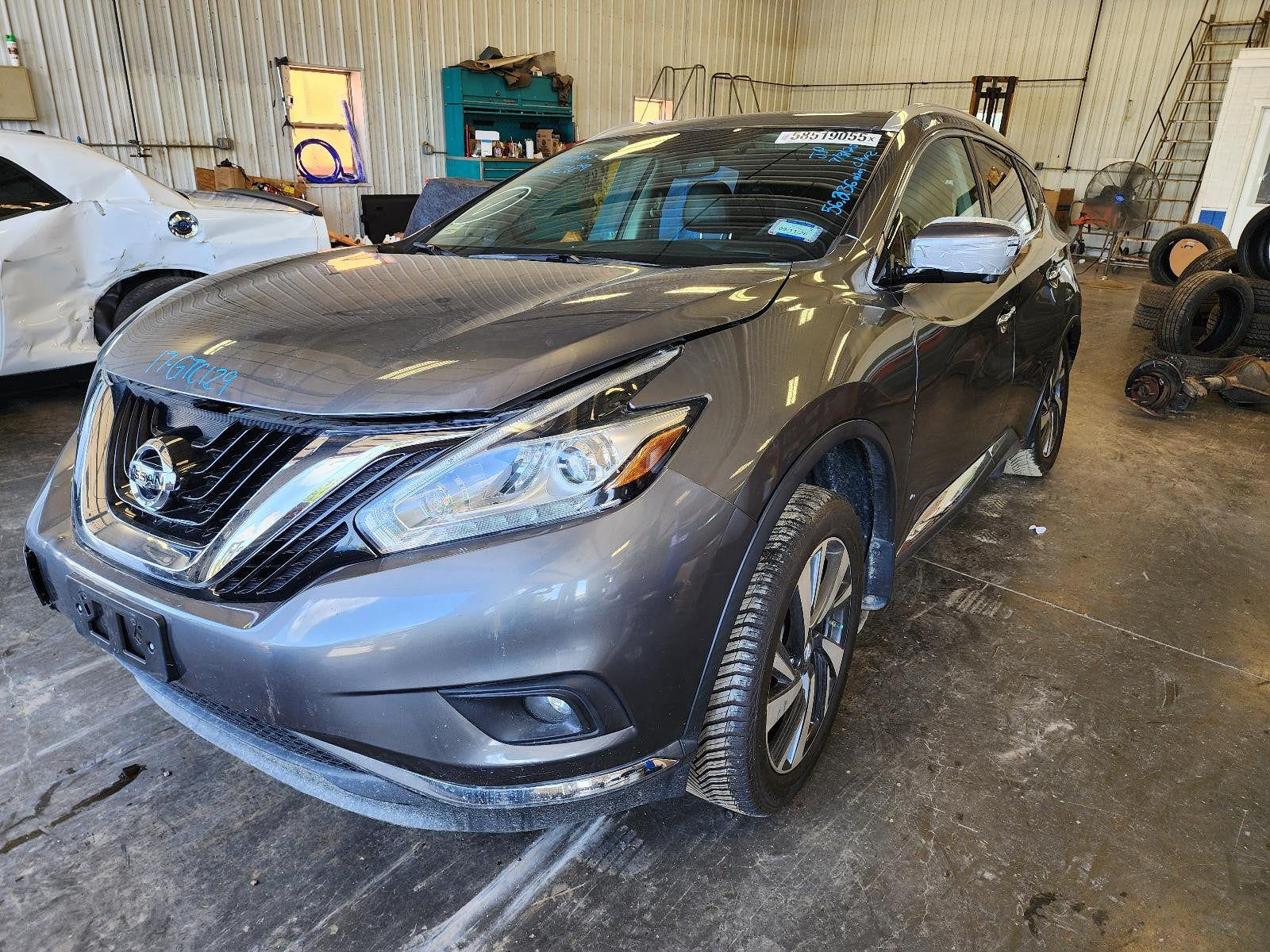 Used Right Sun Visor fits: 2017 Nissan Murano illuminated Right Grade A