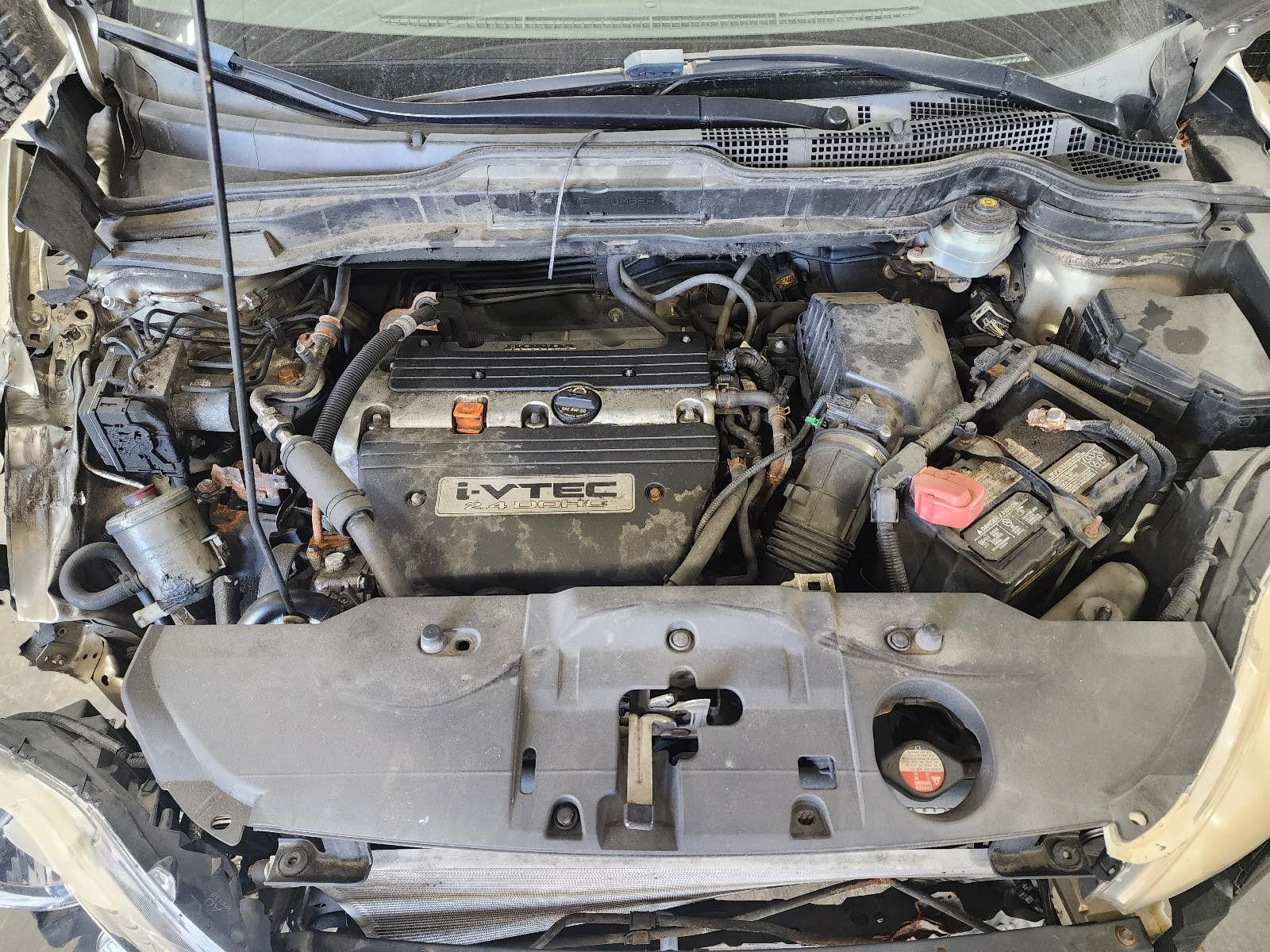 Used Upper Air Cleaner Assembly fits: 2008 Honda Cr-v upper Upper Grade A
