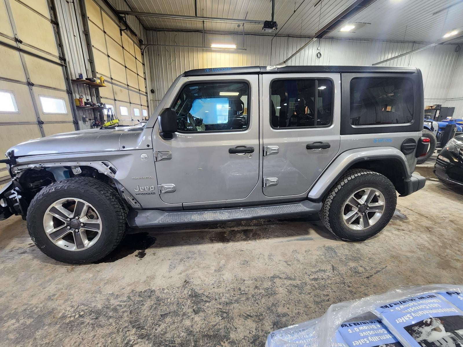 Used Engine Coolant Reservoir fits: 2018 Jeep Wrangler LHD VIN X 6th digit JL bo