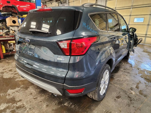FORD ESCAPE R Rear Door (electric windows), privacy tint glass, w/automatic do