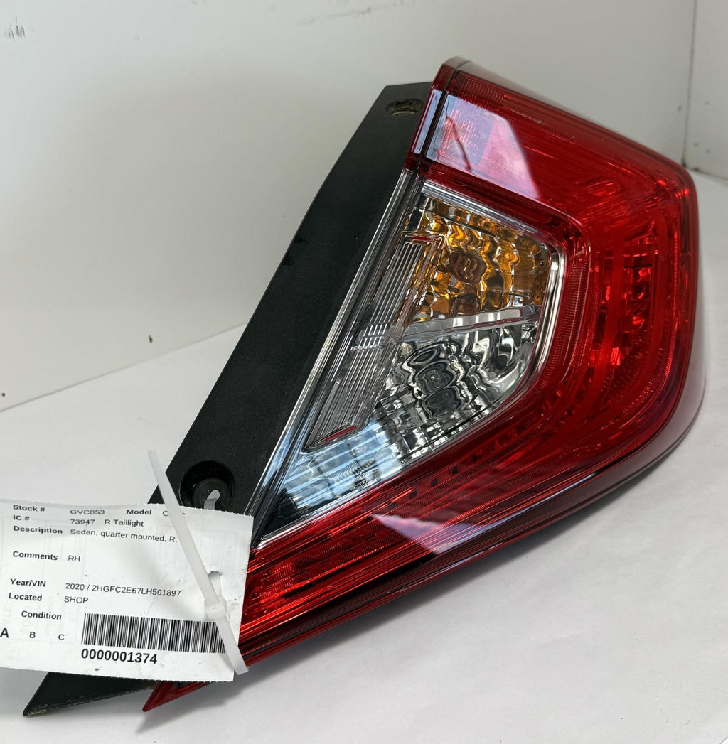 Used Right Tail Light Assembly fits: 2020 Honda Civic Sedan quarter mounted Righ