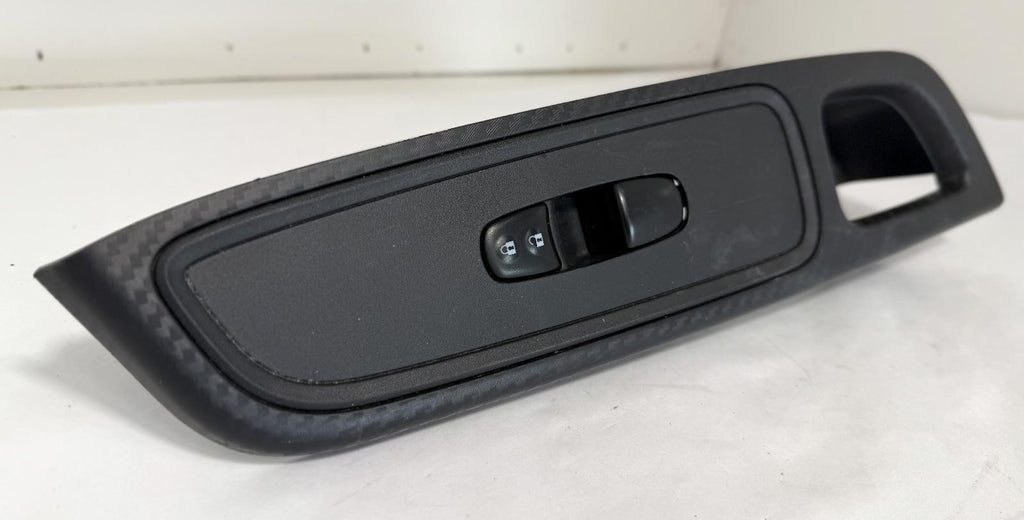 2020-2023 NISSAN VERSA FRONT RIGHT PASSENGER WINDOW SWITCH DOOR LOCK OEM