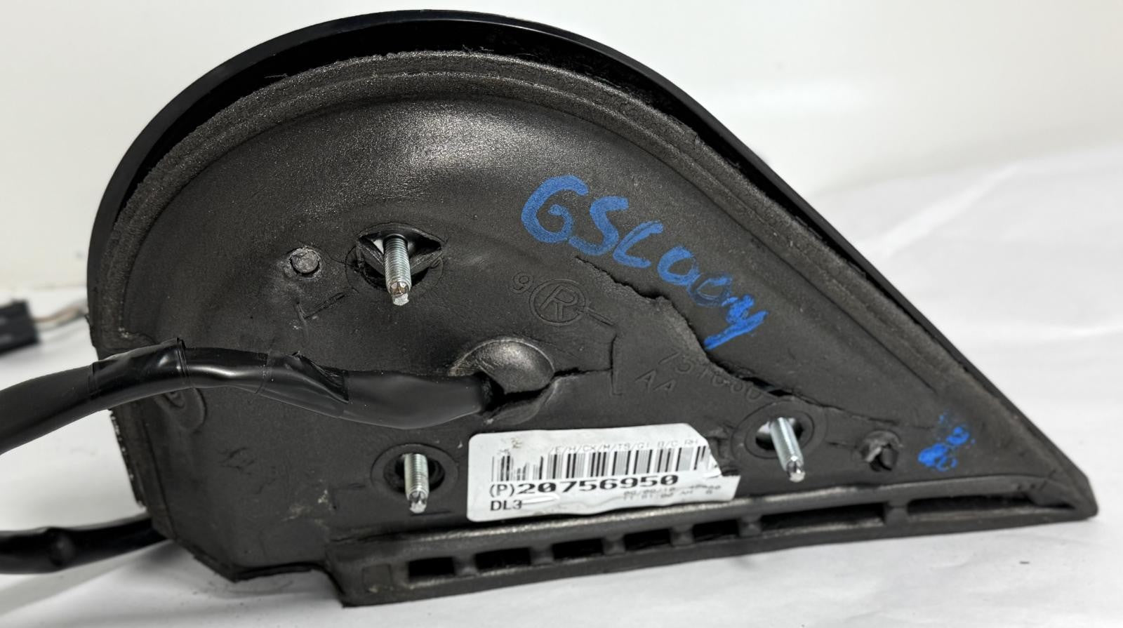 2009-2014 CHEVROLET SUBURBAN RIGHT SIDE VIEW DOOR MIRROR POWER OEM